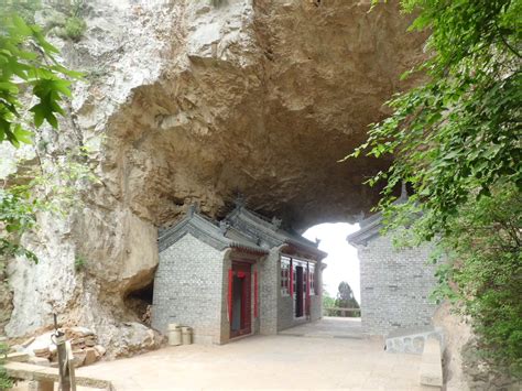 87年属兔 陵川黄围山景区